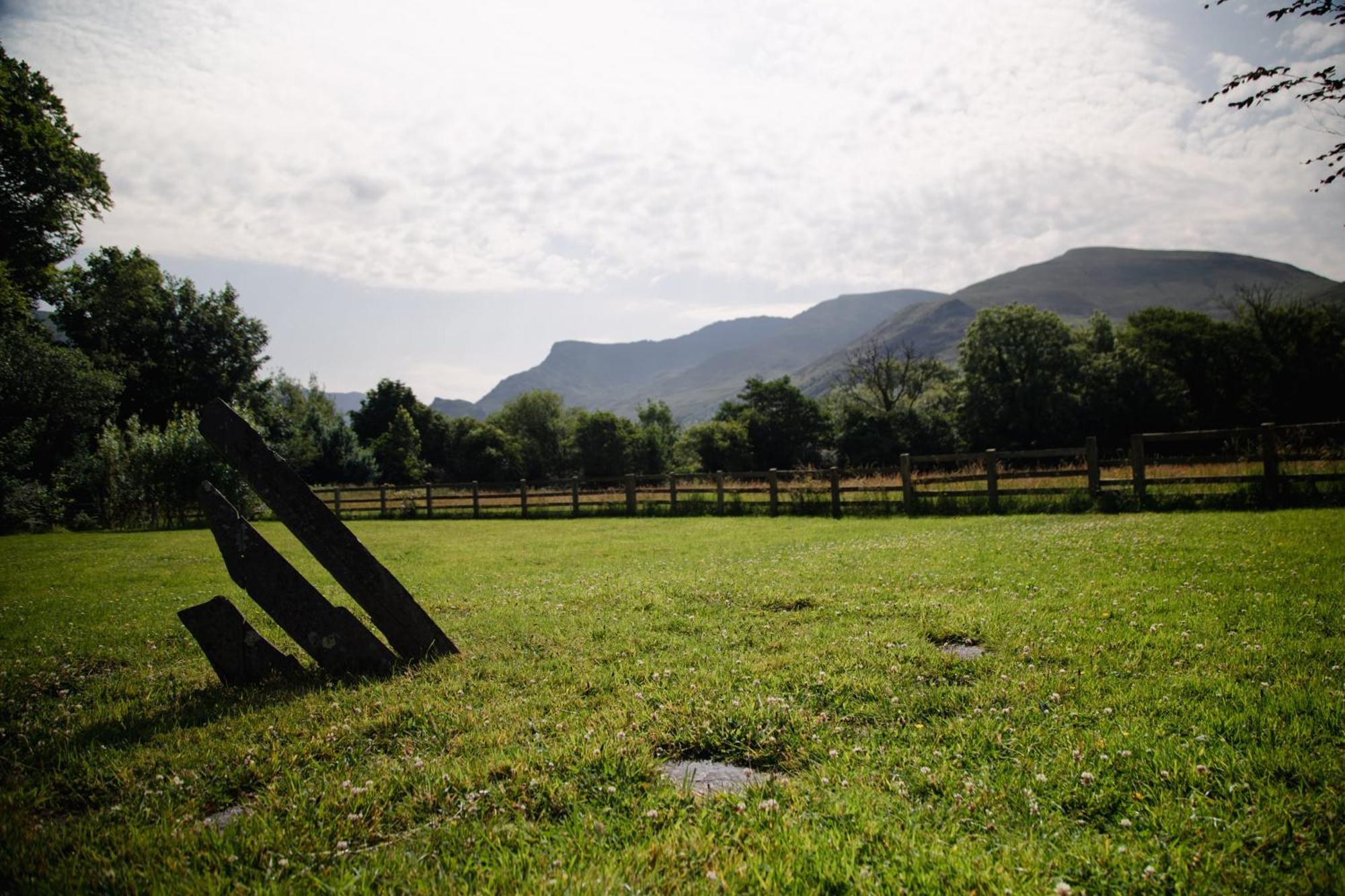 Trigonos - Quiet, Peaceful, Vegetarian And Retreat Centre Bed & Breakfast *