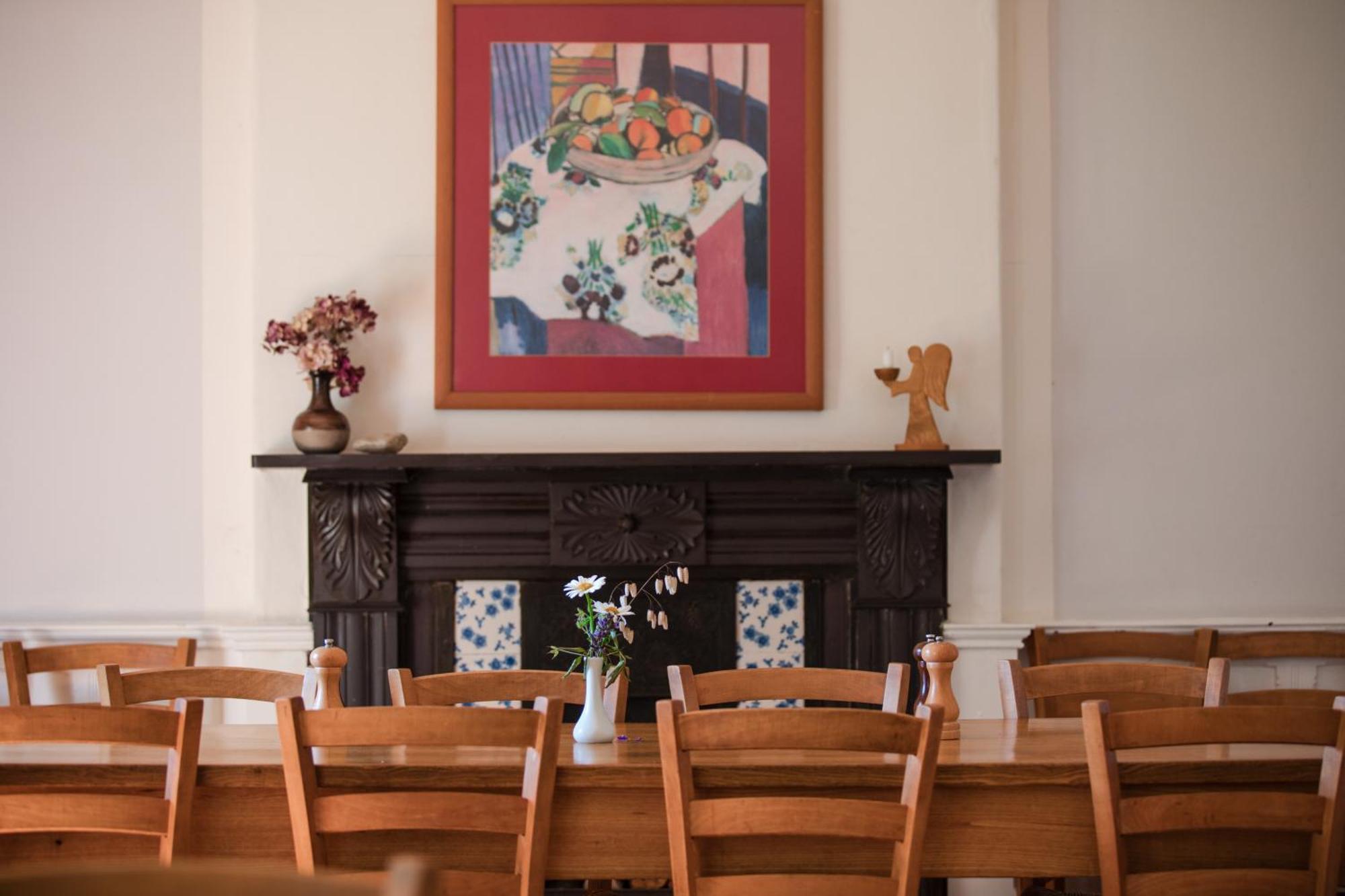 Trigonos - Quiet, Peaceful, Vegetarian And Retreat Centre Bed & Breakfast